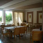Hotel Iris